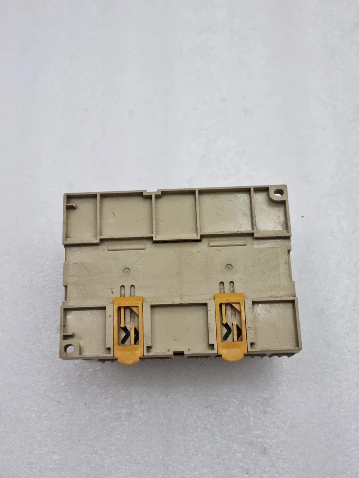 Omron ZEN-20C1DR-D-V2 Cpu Unit Dc 12-24V 5W ZEN20C1DRDV2 Free Ship